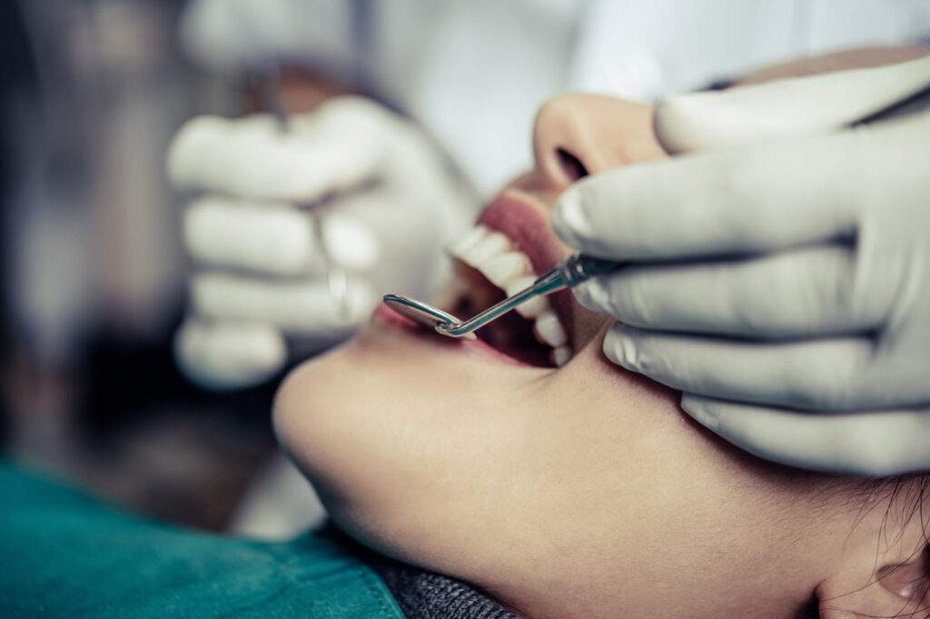 Periodoncia: señales de alerta en las encías que no deberías ignorar a tiempo